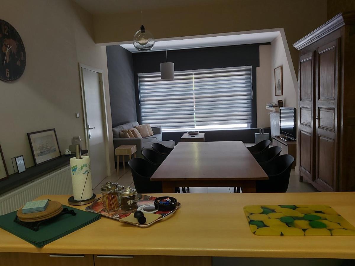 Het Leeuwerikennest Apartment Ostend Luaran gambar