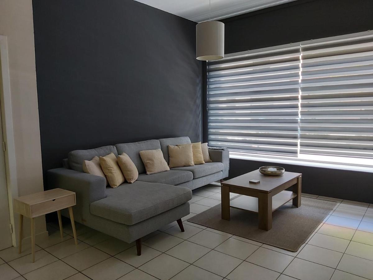 Het Leeuwerikennest Apartment Ostend Luaran gambar